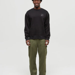 Alternative view of Boreal Wolf Relaxed Crew