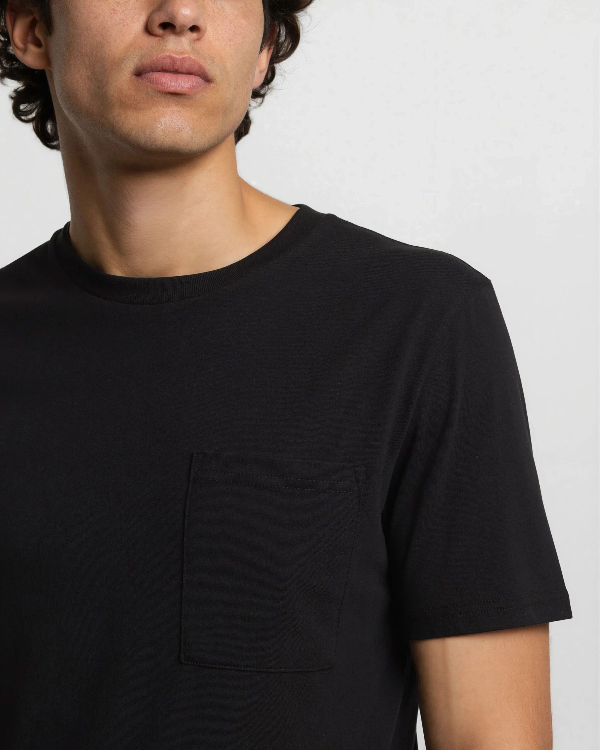 TreeBlend Baker Pocket T-Shirt - Image 3