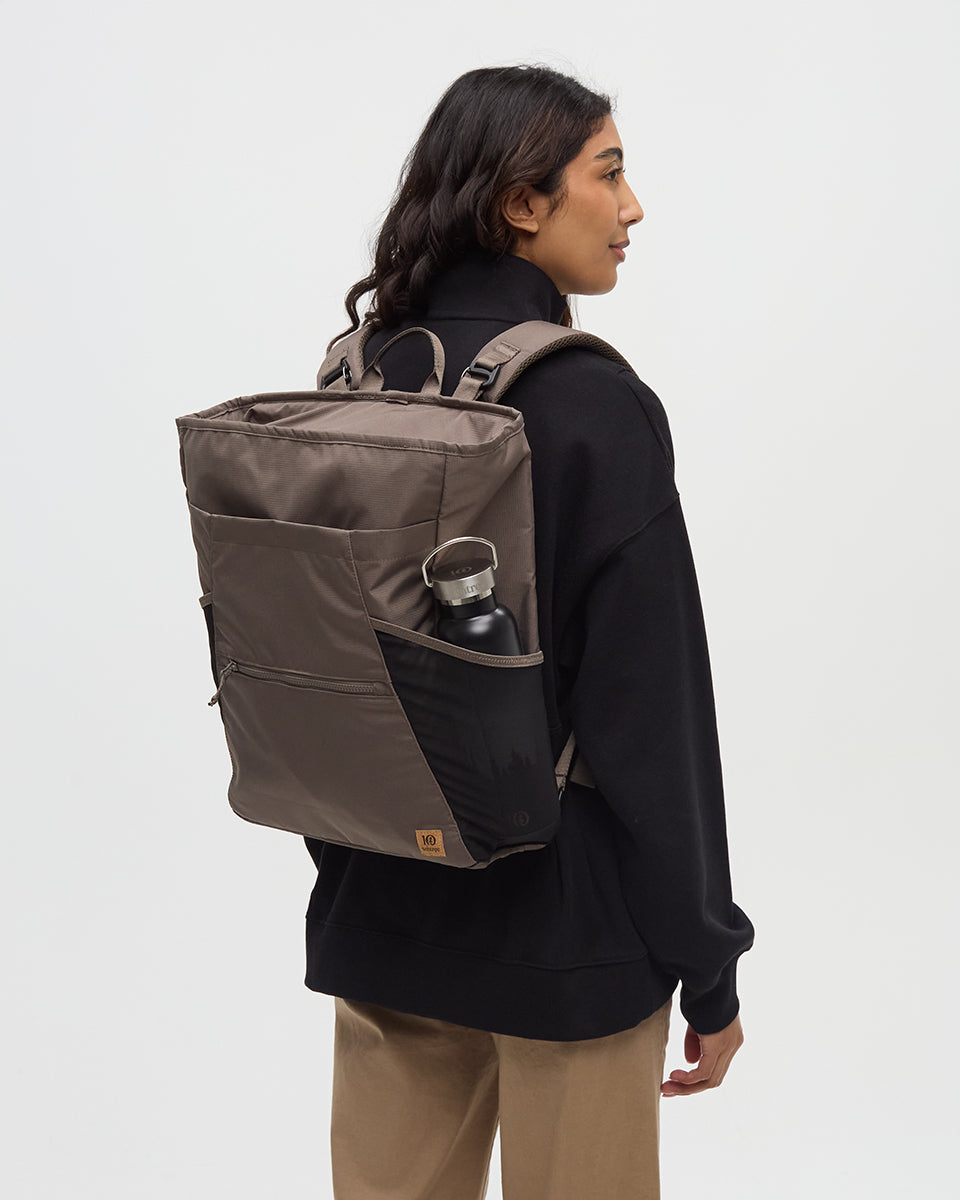 Gibsons Tote Pack - Image 2