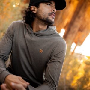 Alternative view of TreeBlend Baker Hooded Longsleeve