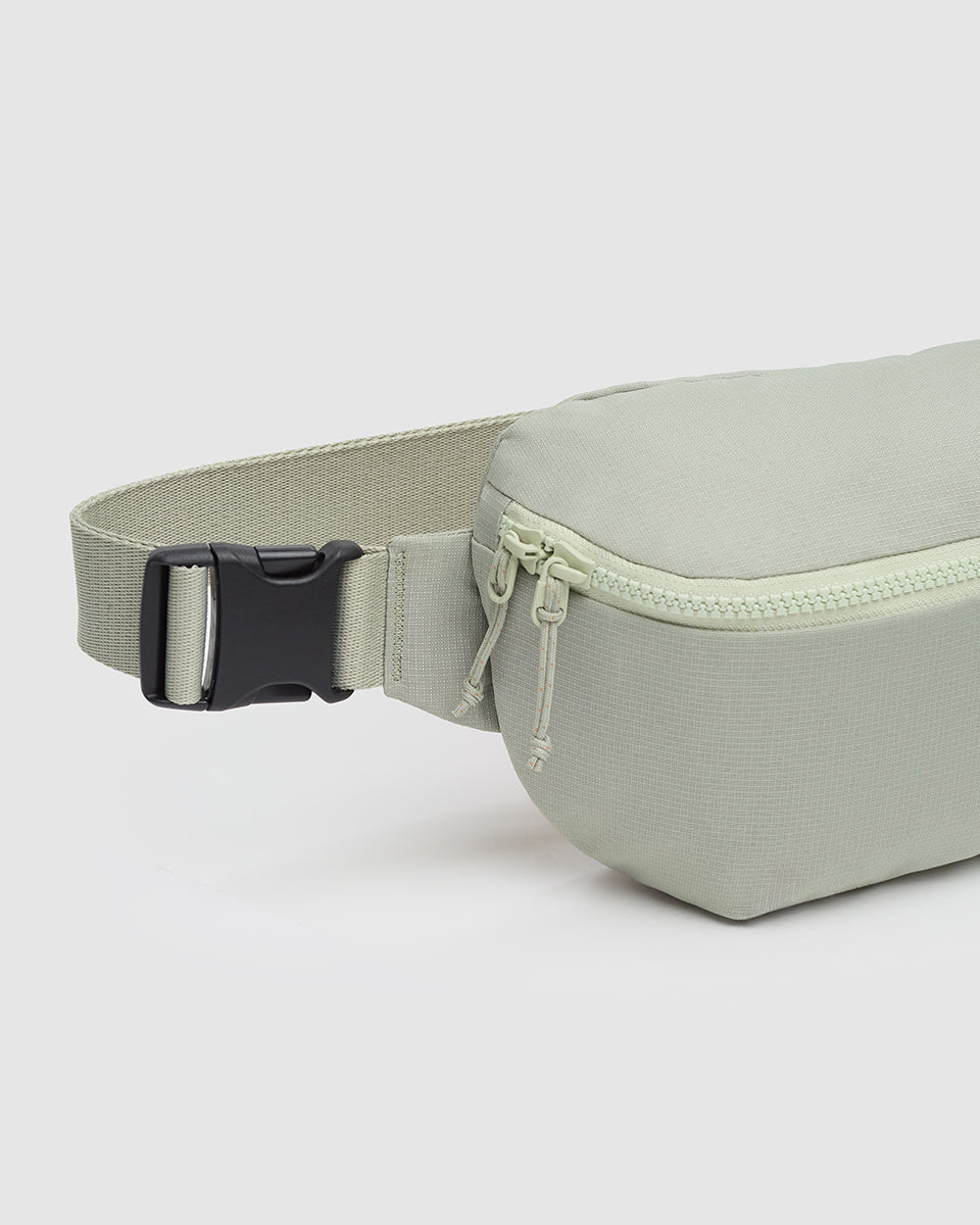 Conway Hip Pack - Image 5