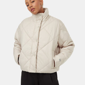 Alternative view of Cloud Shell Short Puffer