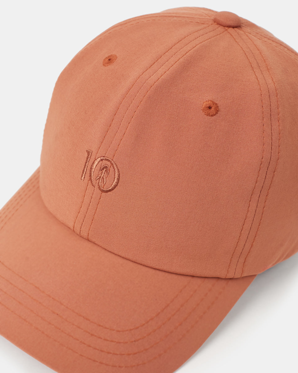 InMotion Peak Hat - Image 2