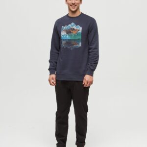 Alternative view of Summit Reflection Crew